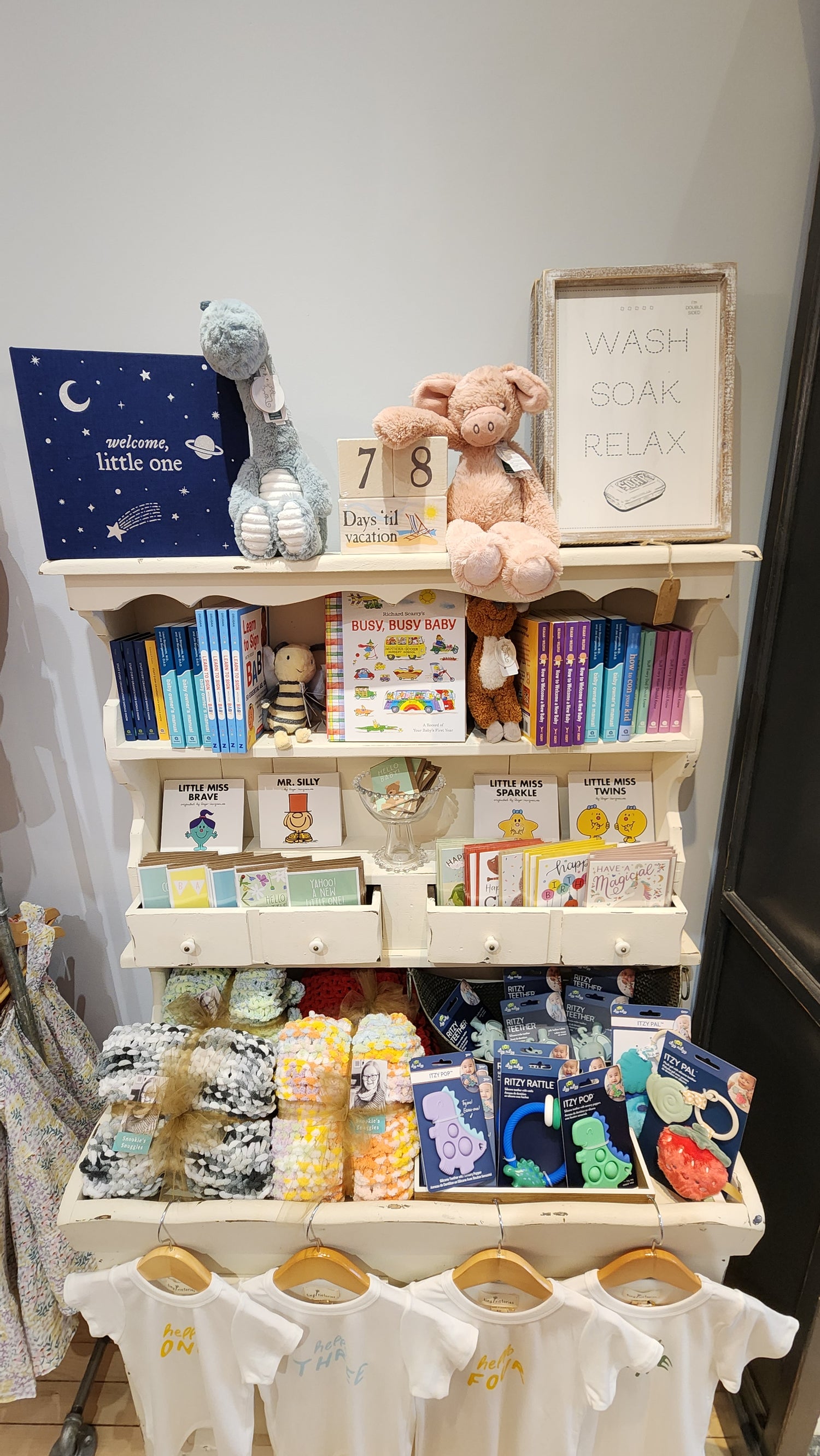 Dressing Your Baby for Different Seasons: A Comprehensive Guide