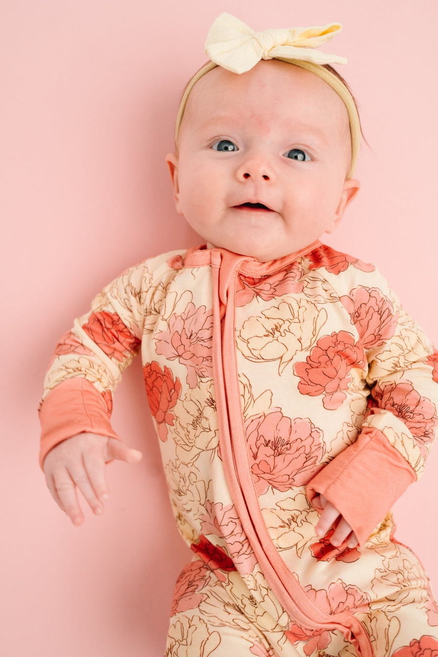 peony printed 2 way zipper footie