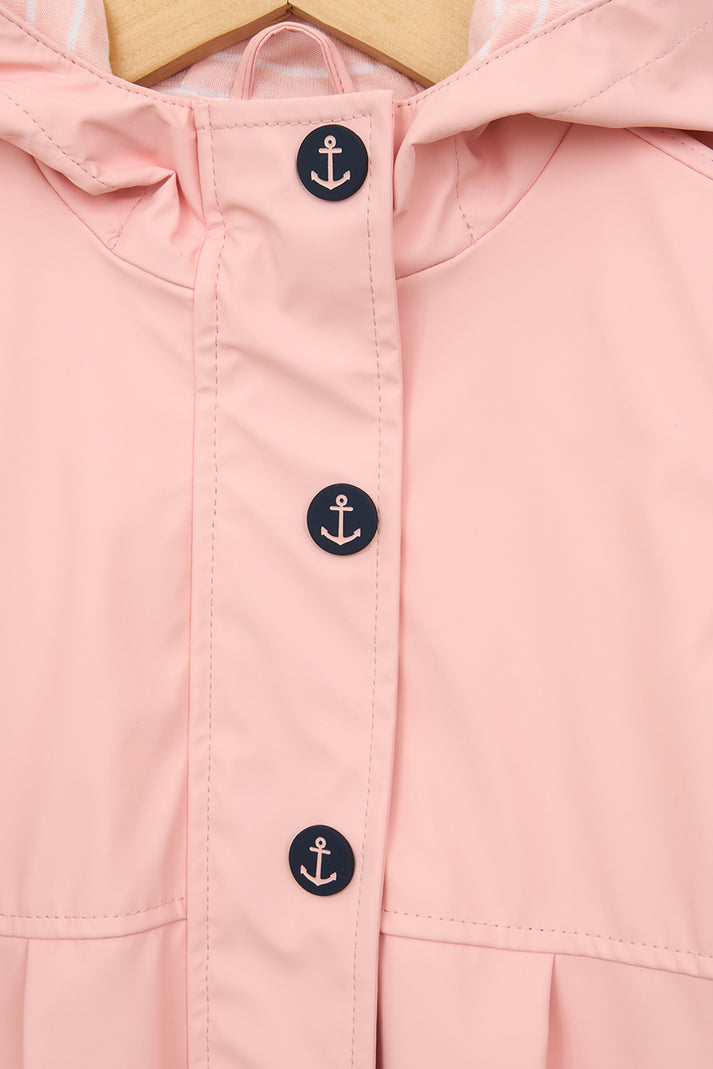 anchor details on the zipper flap
