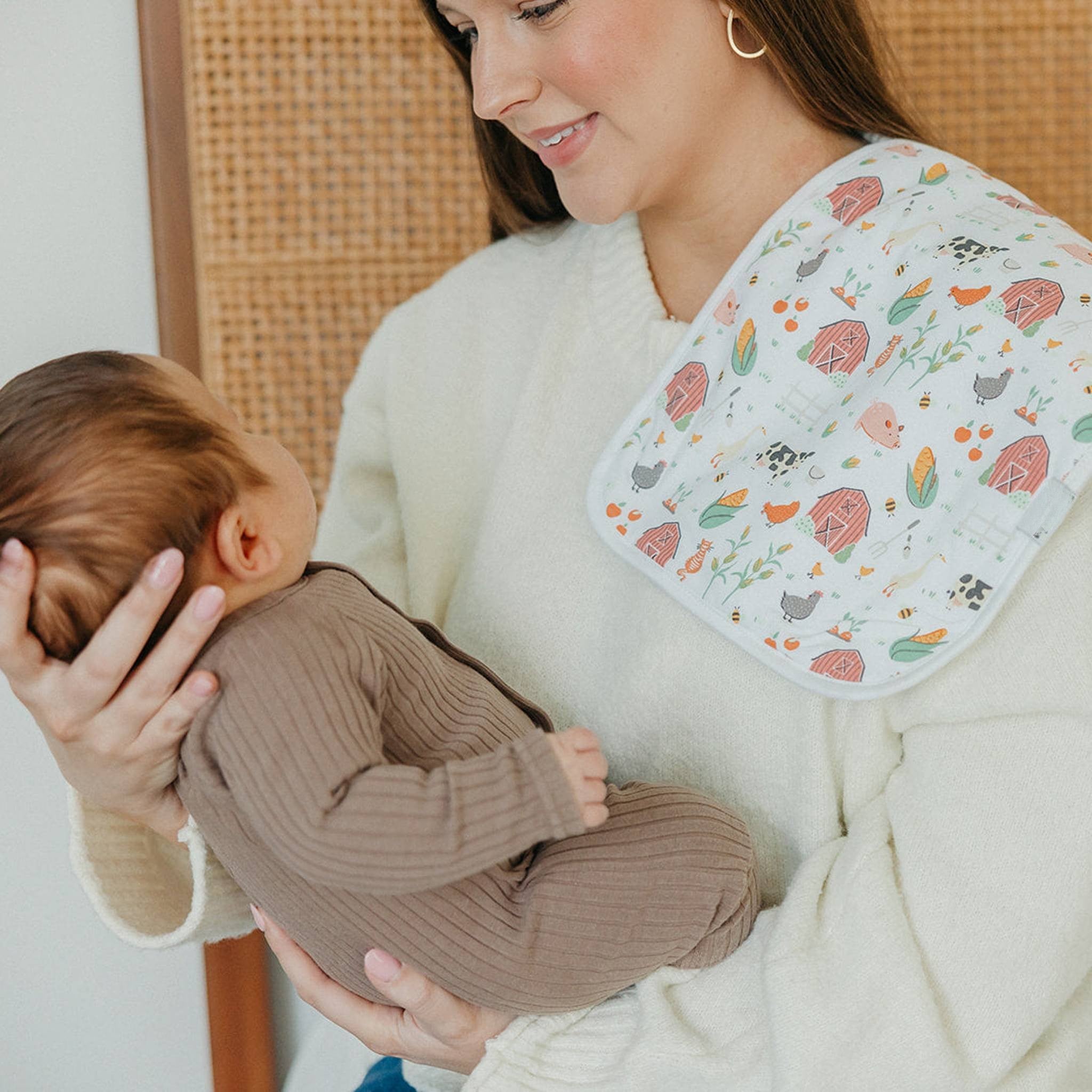 farm print burp cloth