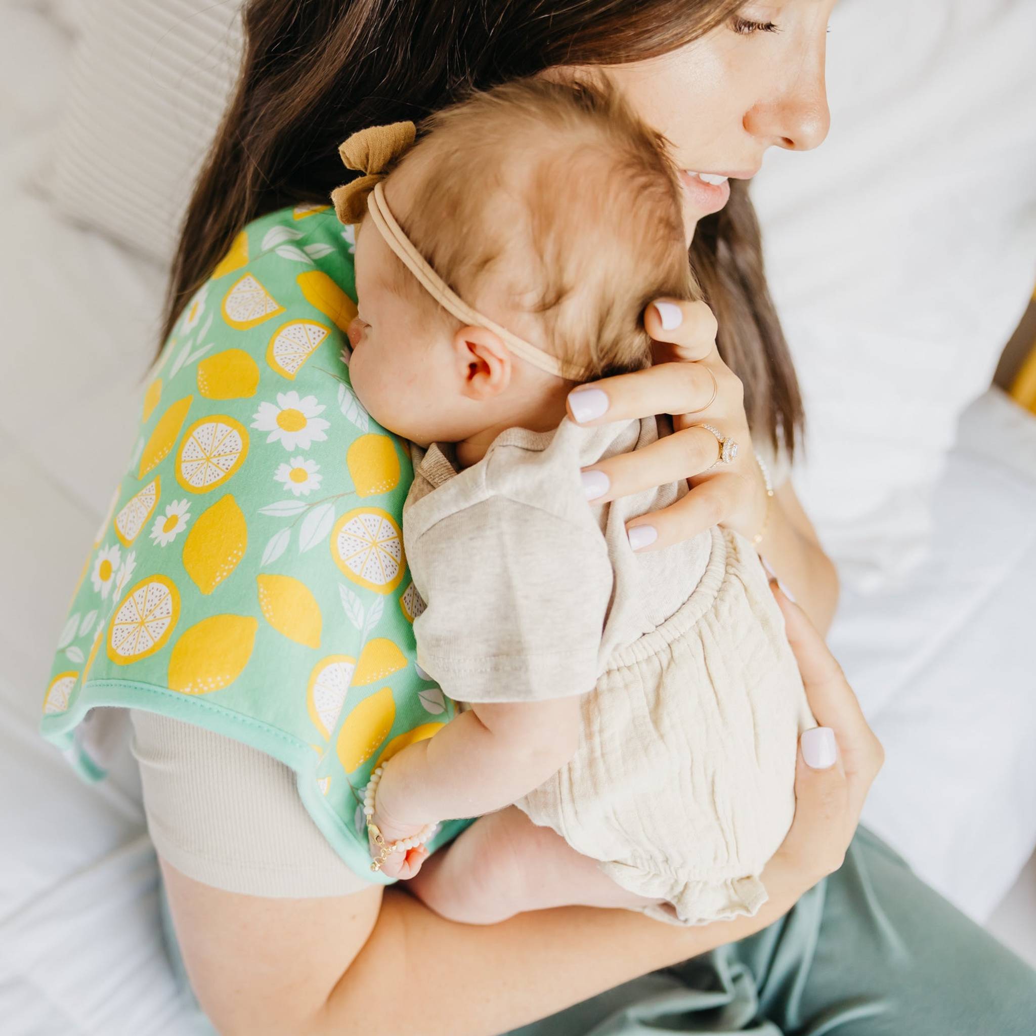 lemon print oversized burp cloth