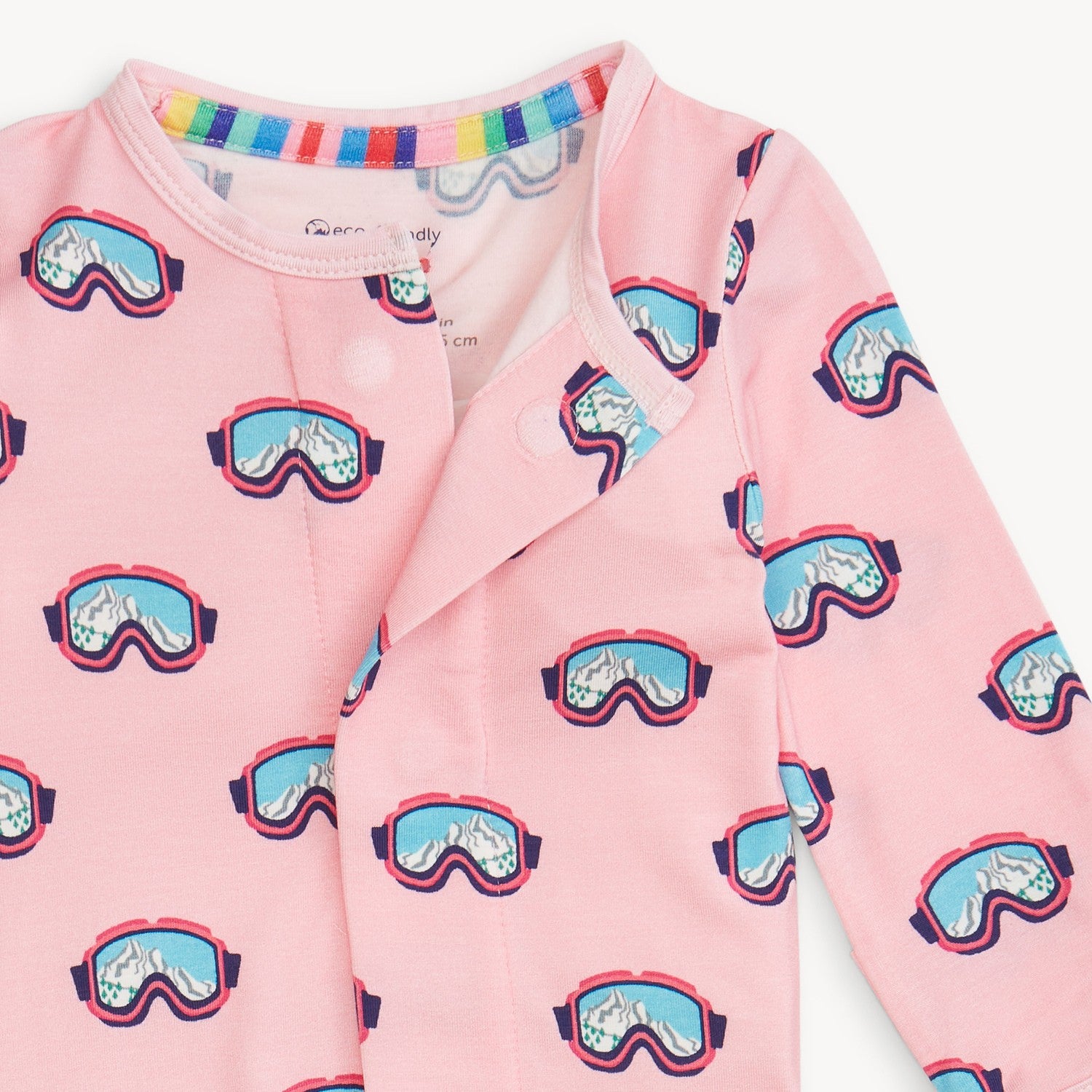 ski goggle footie with magnets